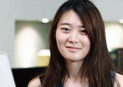 <여왕의 꽃> 세트디자이너 전효진, "디자인, 자신만의 철학이 중요하죠"