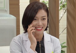 [여왕의 꽃 리뷰] 장영남, 윤박 파혼 소식에 "다 내 덕!" 회심의 미소 