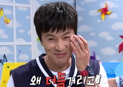 [마이 리틀 텔레비전 리뷰] 김영만, 신화 김동완에 "스태프예요?" 굴욕