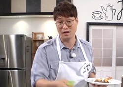 [마이 리틀 텔레비전 리뷰] 요리 시식에 새로운 '로봇 기미 작가' 등장!