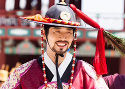 [리허설 습격] <화정> 뙤약볕 속 배우들, '더위가 잘못했네~!'