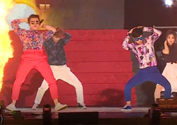 [무한도전 리뷰] “I’M SO SEXY” 유재석, 박진영과 ‘댄스 한풀이’… 춤꾼으로 거듭나다