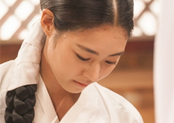 <화정> 득남한 이연희, ‘눈빛부터 남다른 모성애 본능!’