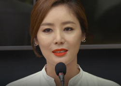 [여왕의 꽃 리뷰] 김성령, 은퇴 기자회견에서 이성경에 사과 “두 사람 맺어지길”