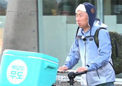 <무한도전> 재석-명수-준하가 직접 전하는 한국의 맛, ‘배달의 무도’ 