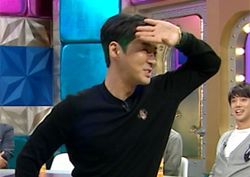 <라디오스타> ‘이런 느낌이죠~!’ 전진이야, 김동완이야? '완벽 빙의'