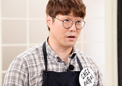 <마이 리틀 텔레비전> 전반전 1위 등극 오세득! 왕좌를 지킬까?