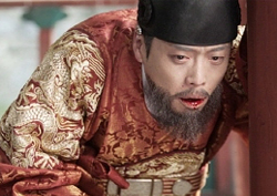 <화정> 김재원, 창백한 안색에 각혈까지 '충격'