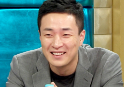 <라디오스타> "천만 영화 극장서 안 본다" 이병헌 감독, 반전의 질투男?