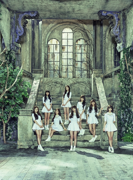 오마이걸 두 번째 미니앨범 '클로저'에는 다양한 장르의 곡이 수록돼 있다. 타이틀곡은 '클로저'다. /WM엔터테인먼트