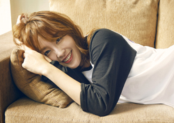 <라디오스타> 신아영, 화보 속 아찔한 자태…'시선강탈'