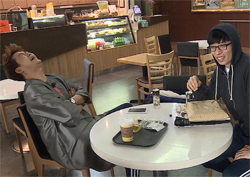 <나 혼자 산다> 유재석, '오늘도 미담 추가요!' 전현무와의 인연은?