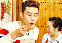 <마이 리틀 텔레비전> '삼시세끼' 해먹던 옥택연, 이혜정 지원사격!