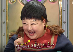 [라디오스타 리뷰] 홍윤화, ‘빅마마’ 완벽 모사! 박나래를 위협하는 대세 개그우먼 탄생