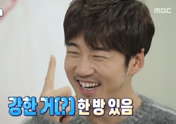 [섹션TV 연예통신 리뷰] 윤계상, 영화 베드신 수위? "아주 강한 한 방 있다!"