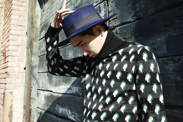 지난달 한국 데뷔 싱글 '풀어'를 발표한 딘. 딘은 그만의 독특한 음악 색으로 주목받고 있다. /유니버셜 뮤직 제공