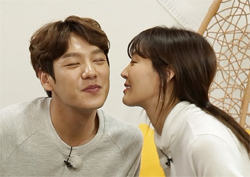 <우리 결혼했어요> '오글달달' 시양♥소연, 라면 하나에 '뽀뽀 3초'? 