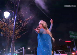 [나 혼자 산다 리뷰] “무디 달력 알아요?” 전현무, 엘사로 변신!