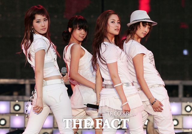 4인조로 데뷔한 카라. 지난 2007년 '제2의 핑클'을 꿈꾸며 가요계에 정식 데뷔했다. /더팩트DB