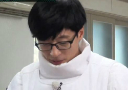 [무한도전 리뷰] '긴장 100배' 유재석-박명수 VS 화성인들, 판돈 놓고 화투 대결 벌였다!