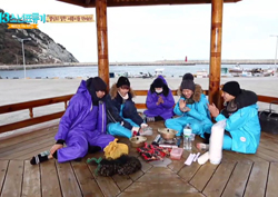 [세븐틴의 어느 멋진 날 리뷰] “일한 자들이여! 먹어라~”라면을 먹는 자 vs 먹지 못하는 자!