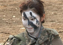 <진짜 사나이> 전효성, 포복자세가 '치킨'? 끝나지 않는 ‘치킨 악몽'!