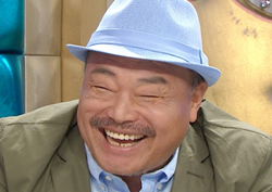 <라디오스타> 김흥국, “애가 인성이 좋아~” ‘송중기’와 골프치는 사이?