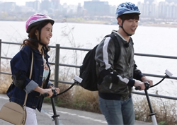 <우리 결혼했어요> 에릭남-솔라, 전동 킥보드만 탔을 뿐인데... '두근두근'?