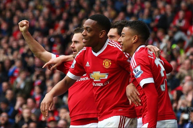 'EPL 4위가 떨고 있다?' 맨체스터 유나이티드가 올 시즌 잉글리시 프리미어리그에서 4위를 하고도 다음 시즌 UEFA 챔피언스리그에 진출할 수 없을 가능성이 생겼다. / 맨체스터 유나이티드 페이스북 캡처