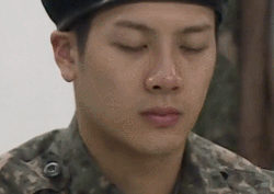 [금주의 움짤] '외면하고 싶을 때'는 이 움짤을 사용해보세요