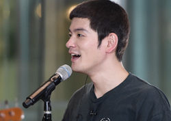 <마이 리틀 텔레비전> 장기하, 즉석 '게릴라 콘서트' 제안! 성공할까?