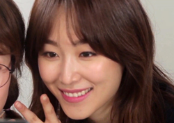 [스타팅] 여성스러운 외모에 털털한 성격, 반전 매력의 소유자 배우 서현진! <섹션TV>