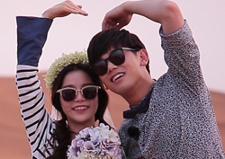 <우리 결혼했어요> 에릭남♡솔라, 사막에서 찍는 두번째 웨딩화보