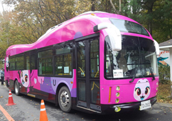 버스로 변신한 <텔레몬스터>, "몬스터 친구들과 함께 나들이 가요~"