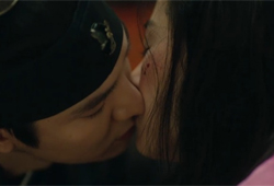 전생-현생 오가는 '운명적 사랑' <푸른 바다의 전설>이 잡은 '애틋 로맨스'