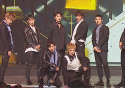  '명불허전' 엑소, Louder·Monster 강렬한 퍼포먼스로 피날레 장식