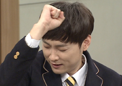 <아는 형님> 민경훈 “두성 포즈로 광고 촬영” 대세 입증 