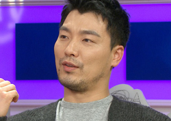 <라디오스타> 뮤지컬배우 양준모, '모태 노안’ 에피소드로 빵빵!