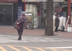 <리얼스토리 눈> '장사의 神' 노인 말 믿고 4천만원 덜컥…무슨 일?