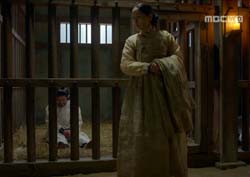 [역적: 백성을 훔친 도적 리뷰] ‘눈에는 눈으로, 이에는 이로!’ 김상중, 서이숙에 ‘강상죄’로 역습!