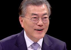 <썰전> 재출연 문재인, ‘유시민 영입설’ 진의 밝힌다!