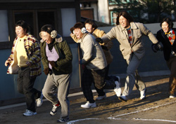 <무한도전>이 없는 토요일, '무한도전 레전드' 정액제 할인 패키지로 즐기자!