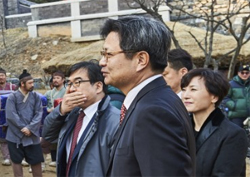 김장겸 MBC 사장, <역적>팀과 만났다…"좋은 컨텐츠 아낌없이 지원할 것"