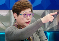 베테랑 MC들도 꽉 잡혔어~ <라디오스타> 양희은-앙희경, '센 누님들!'