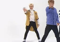 [움짤] <주간아이돌> 하이라이트, 비스트 커버댄스에 '군無돌' 강림