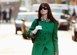 <악마는 프라다를 입는다> 여전히 '핫한 영화 속 패션' 포인트 셋