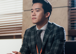 [포토] 하석진, 촬영현장 속 '오늘도 만찢 부장님' <자체발광 오피스>