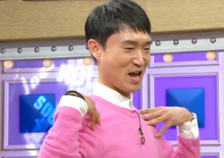 <라디오스타> 배우 조우진, 트와이스의 ‘TT’ 댄스로 생에 첫 '예능 신고식'