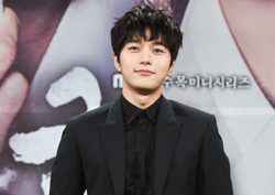 <군주> 김명수 "작품을 하는 동안에는 인피니트 엘의 모습은 잊고 배우로만 봐달라"