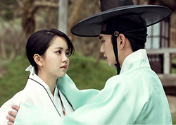 <군주> 유승호-김소현, 안방극장 먹먹하게 할 '짠내 폭발 투샷' 